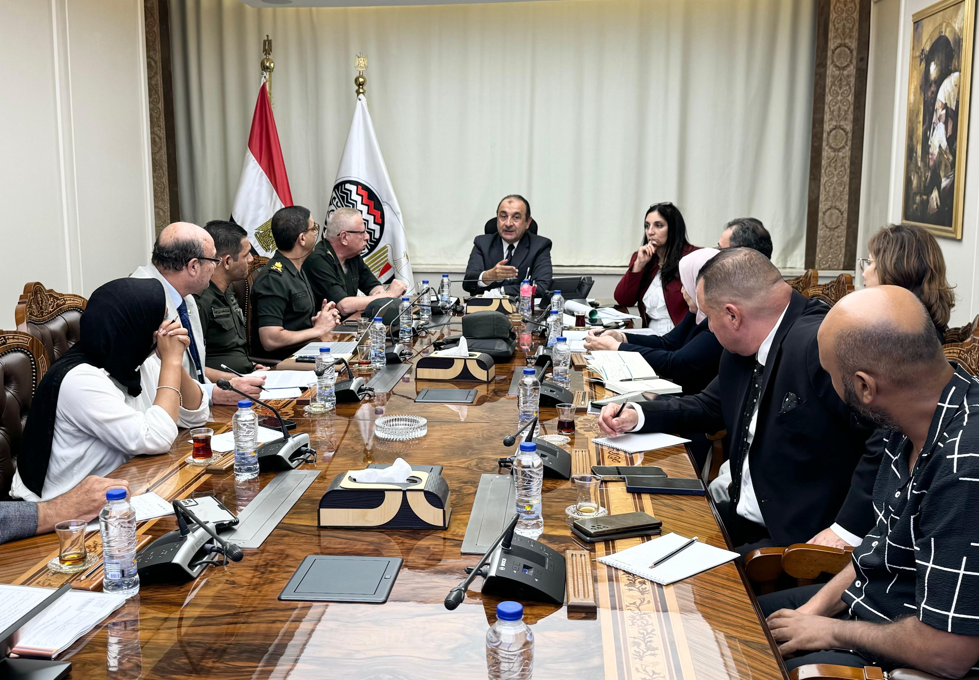 وزير قطاع الأعمال يتابع  تنفيذ مشروع تطوير شركة مصر للغزل والنسيج وصباغي البيضا بكفر الدوار