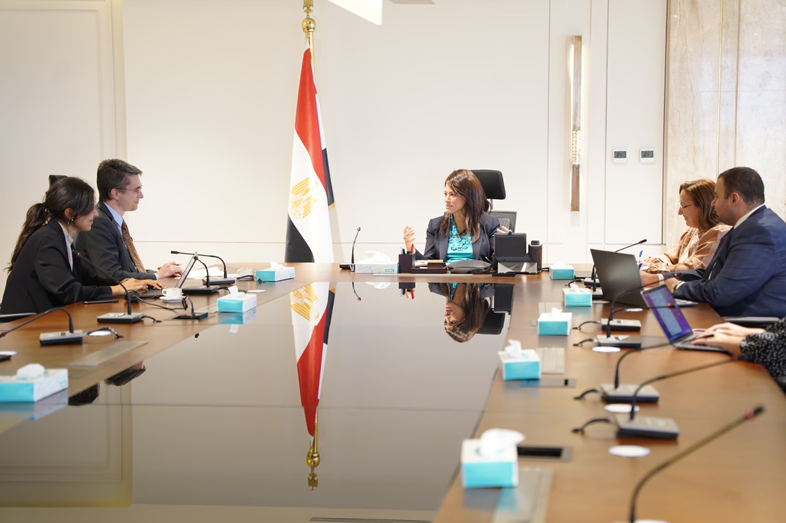 رانيا المشاط تلتقي المدير الإقليمي للبنك الدولي