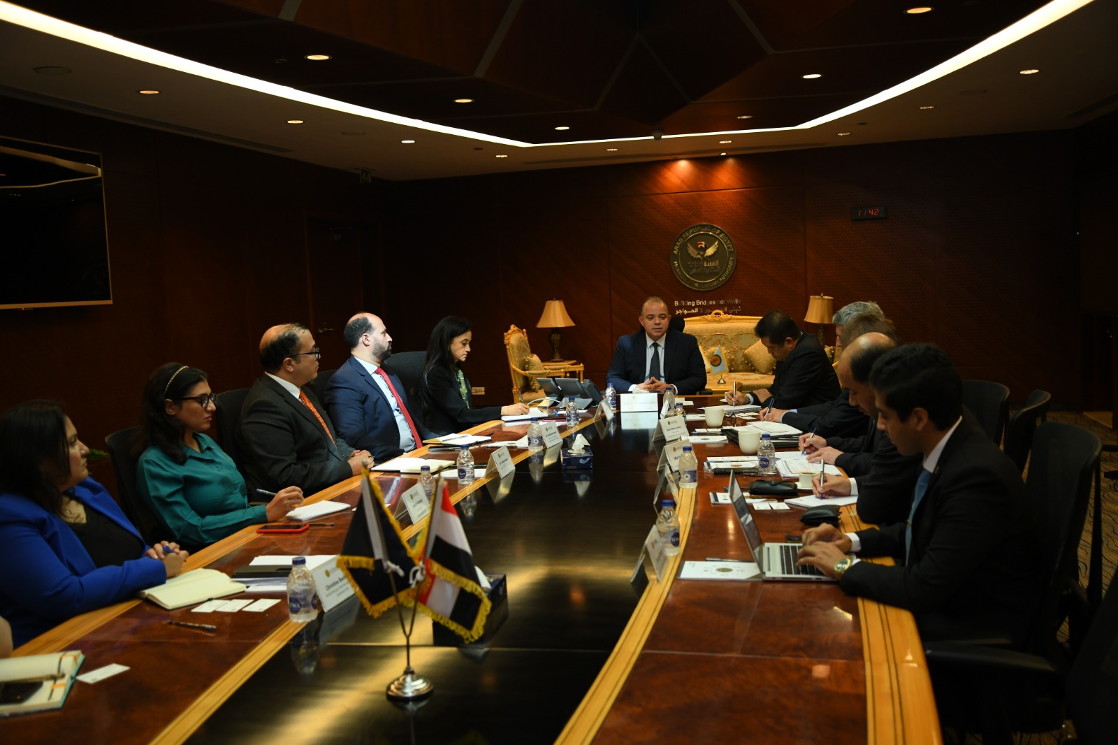 بريميم هيلثكير جروب تتحدي الرقابة المالية وتواصل زيادة رأس المال