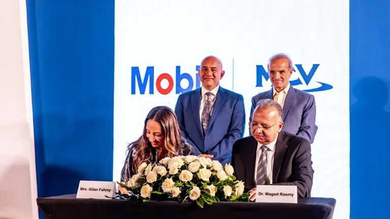 "إكسون موبيل" و"MCV" تجددان شراكتهما الممتدة منذ ربع قرن