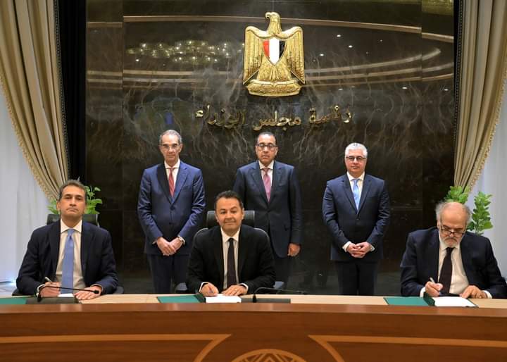 باستثمارات 15 مليون دولار .. مشروع بين سيراج الصناعية وهانيويل في اقتصادية قناة السويس