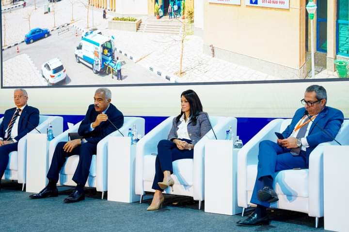 رانيا المشاط : 37% من الاستثمارات العامة خلال العام المالي 2024/2025 موجهة للبنية التحتية المستدامة