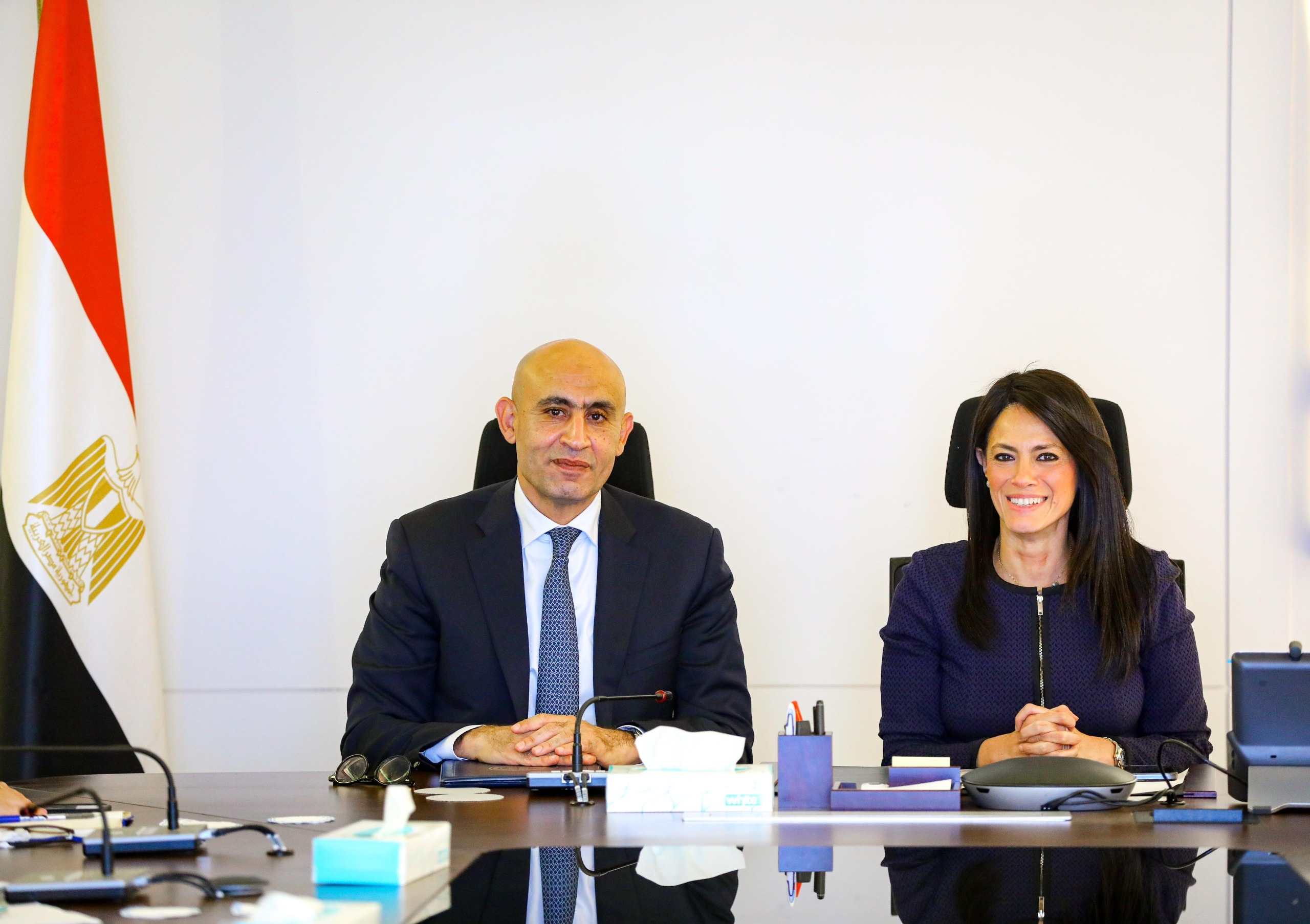 وزيرا «التخطيط  والتعليم " يناقشان الاحتياجات اللازمة لتحسين جودة العملية التعليمية