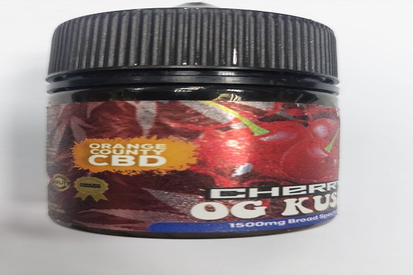 جمارك الغردقة تحبط محاولة تهريب مخدرات وأسلحة