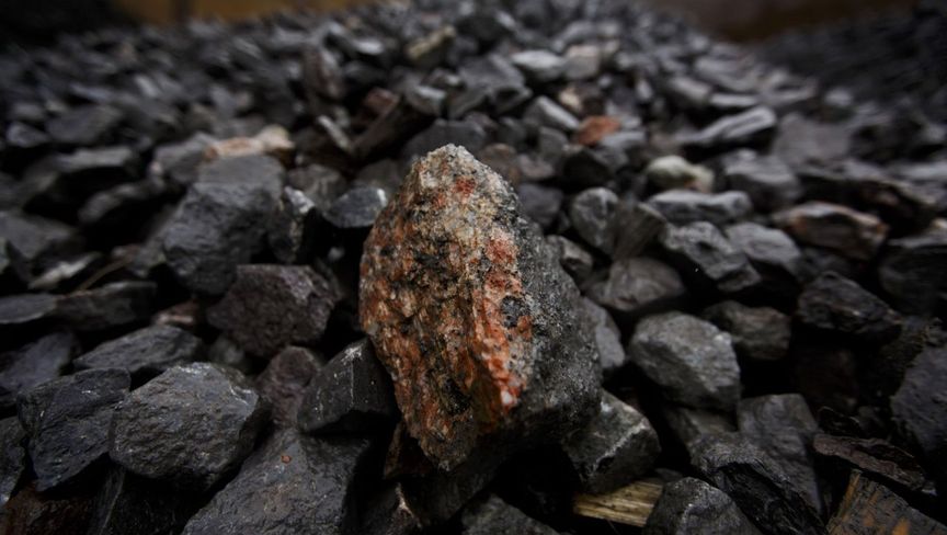 روسيا توقف إمدادات اليورانيوم المخصب إلى الولايات المتحدة مؤقتاً