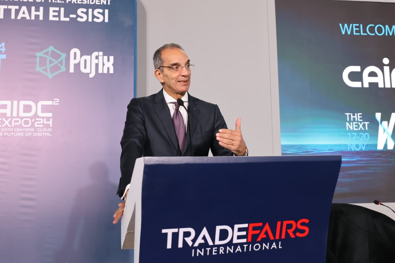 وزير الاتصالات:: أكثر من 145 ألف متخصص يصدرون خدمات رقمية بأكثر من 3.7 مليار دولار سنويا