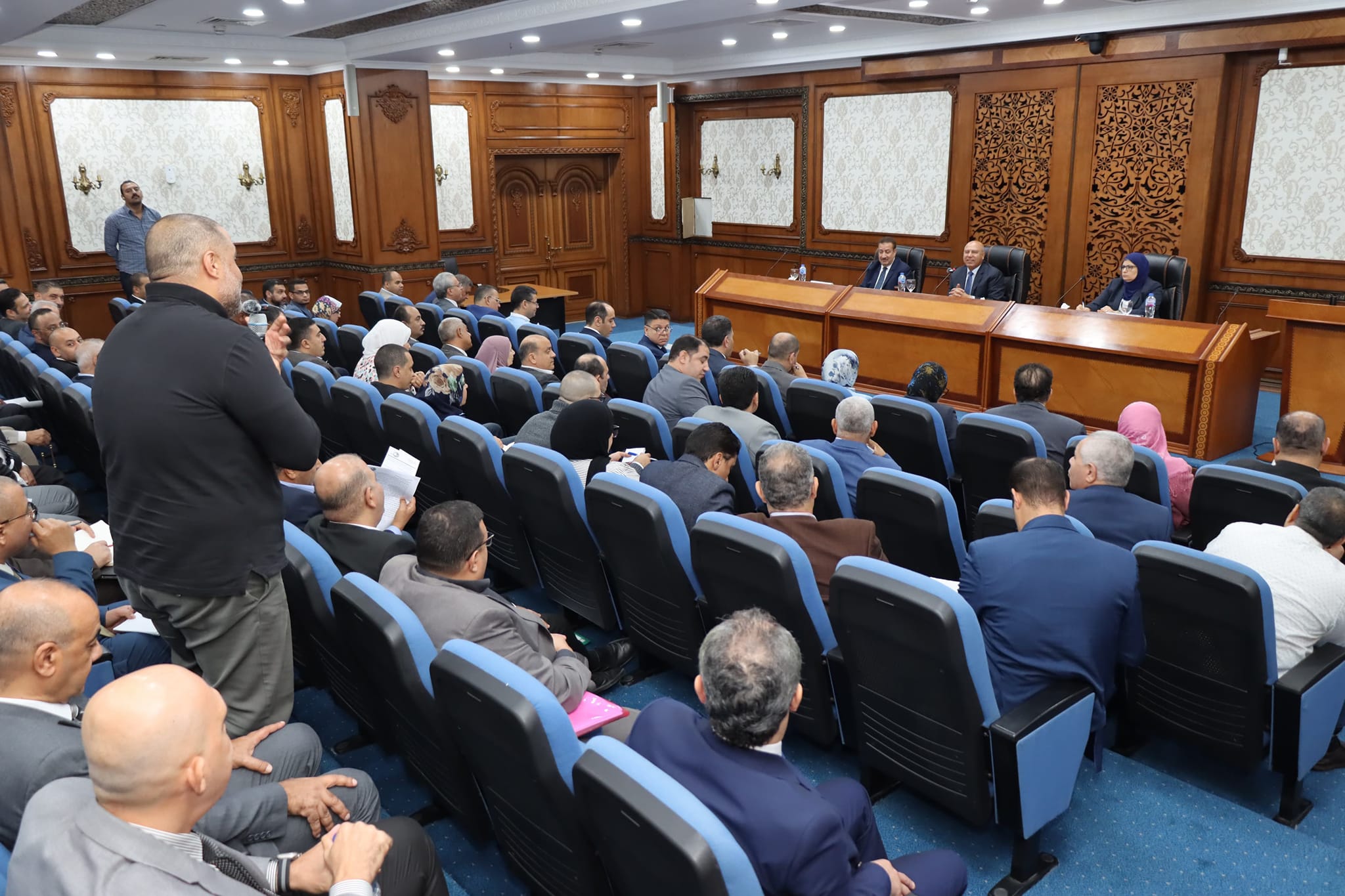 الوزير لمستثمري المنوفية: تقنين أوضاع أي مصنع مقام على أراض غير صناعية ويحقق الاشتراطات