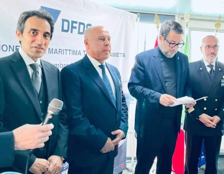 الاحتفال بتشغيل خط الرورو المصري الإيطالي ووصول أول رحلة من الخط إلى تريستا