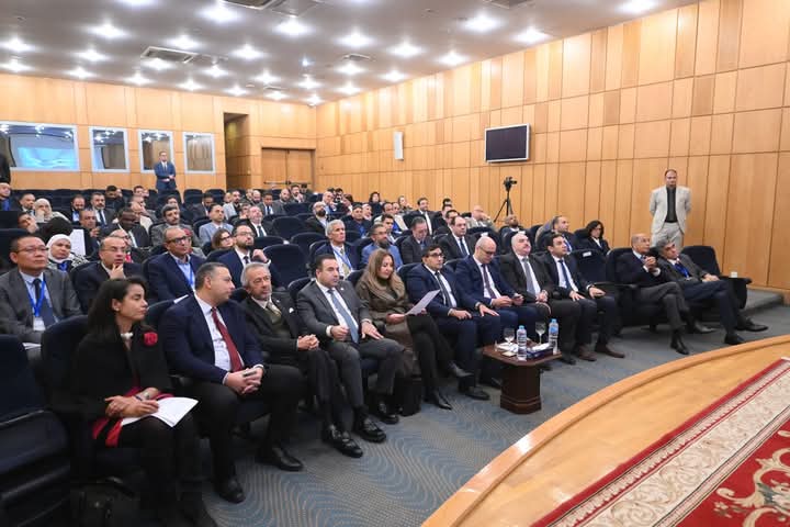 وزير الاتصالات : 150 مليار جنيه تم ضخها منذ 2018 لتطوير البنية التحتية الرقمية