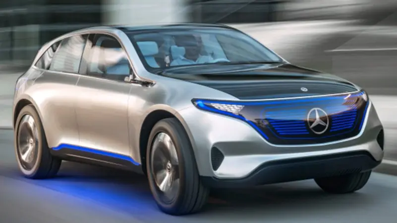 "مرسيدس" تقرر تصنيع سيارة كهربائية خاصة لـ "بابا الفاتيكان"