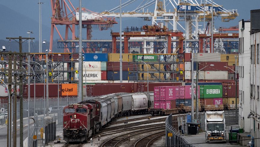 Canada considering export taxes on uranium, oil to the U.S.