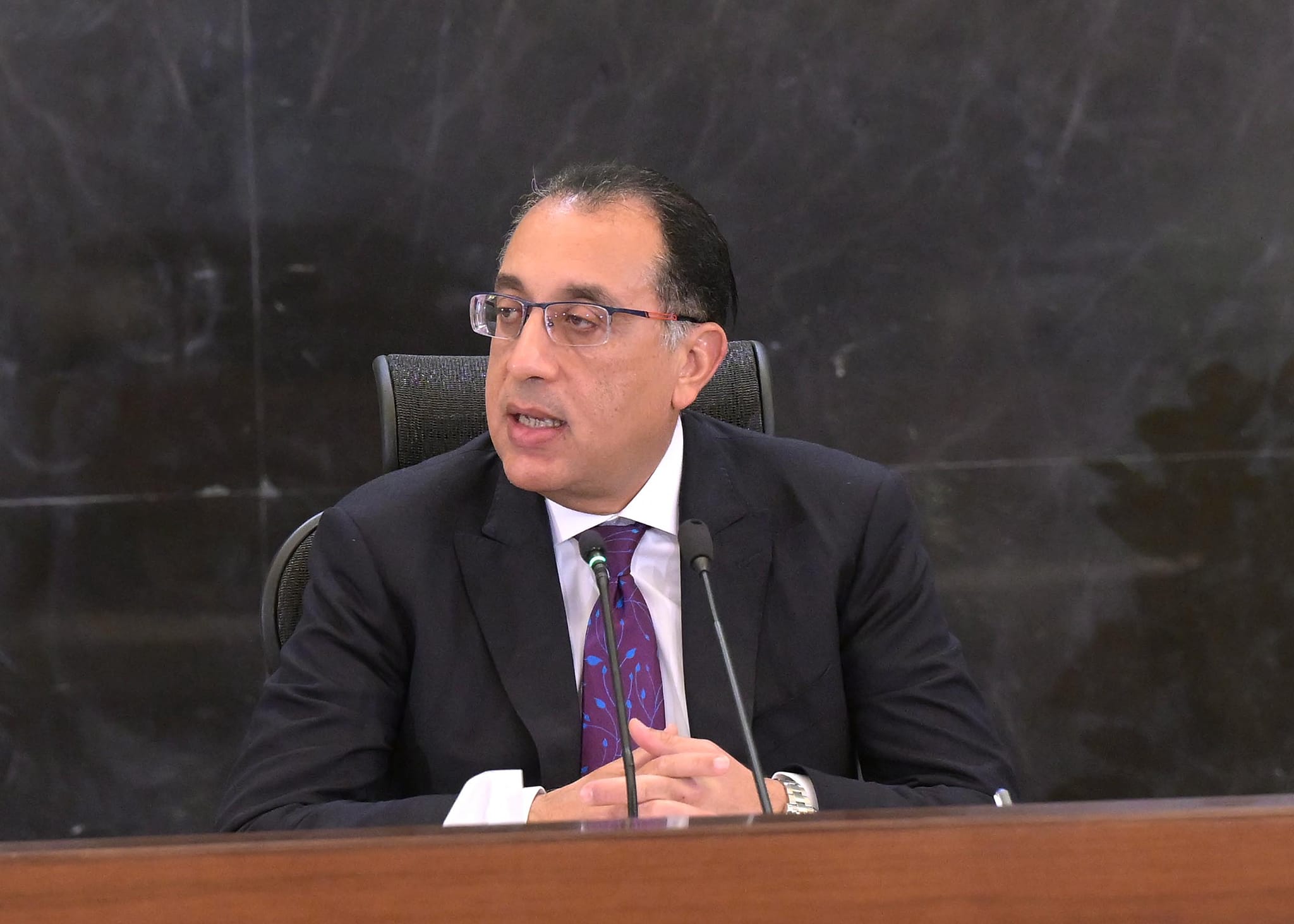 مدبولي للمستثمرين ورجال الأعمال : القطاع الخاص الأجدر على الإدارة والتشغيل لخبراته الكبيرة