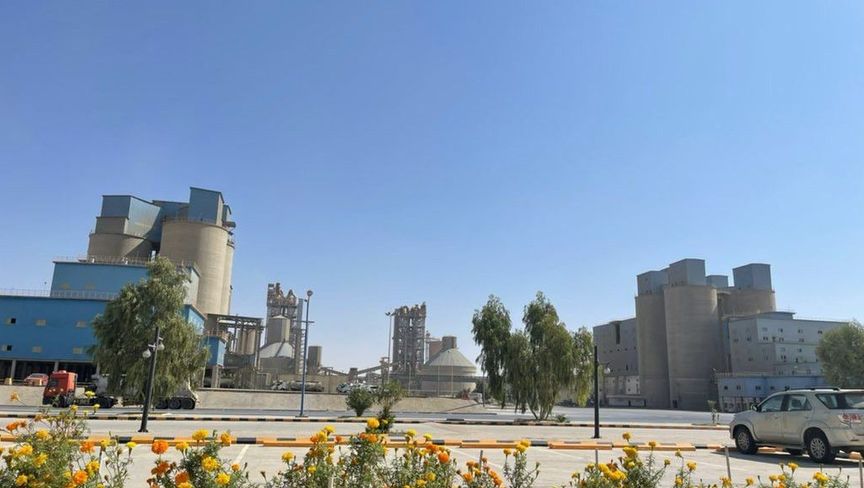 ارتفاع أسعار الوقود التقليدي بالسعودية يدفع شركات للبحث عن بدائل