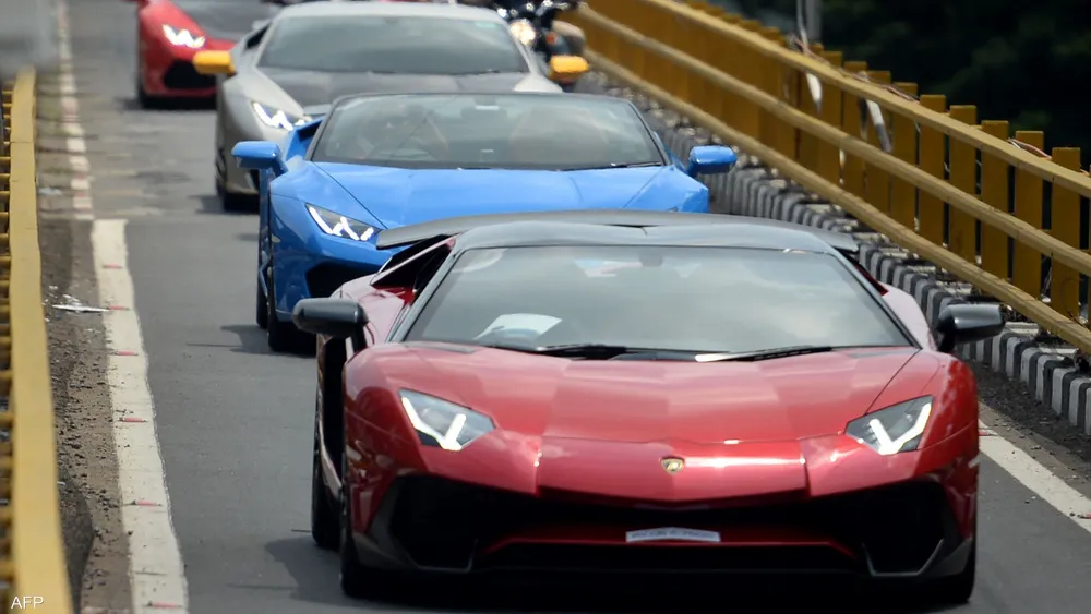 مبيعات "لامبورجيني" تحقق ارقاماً قياسية عام 2024