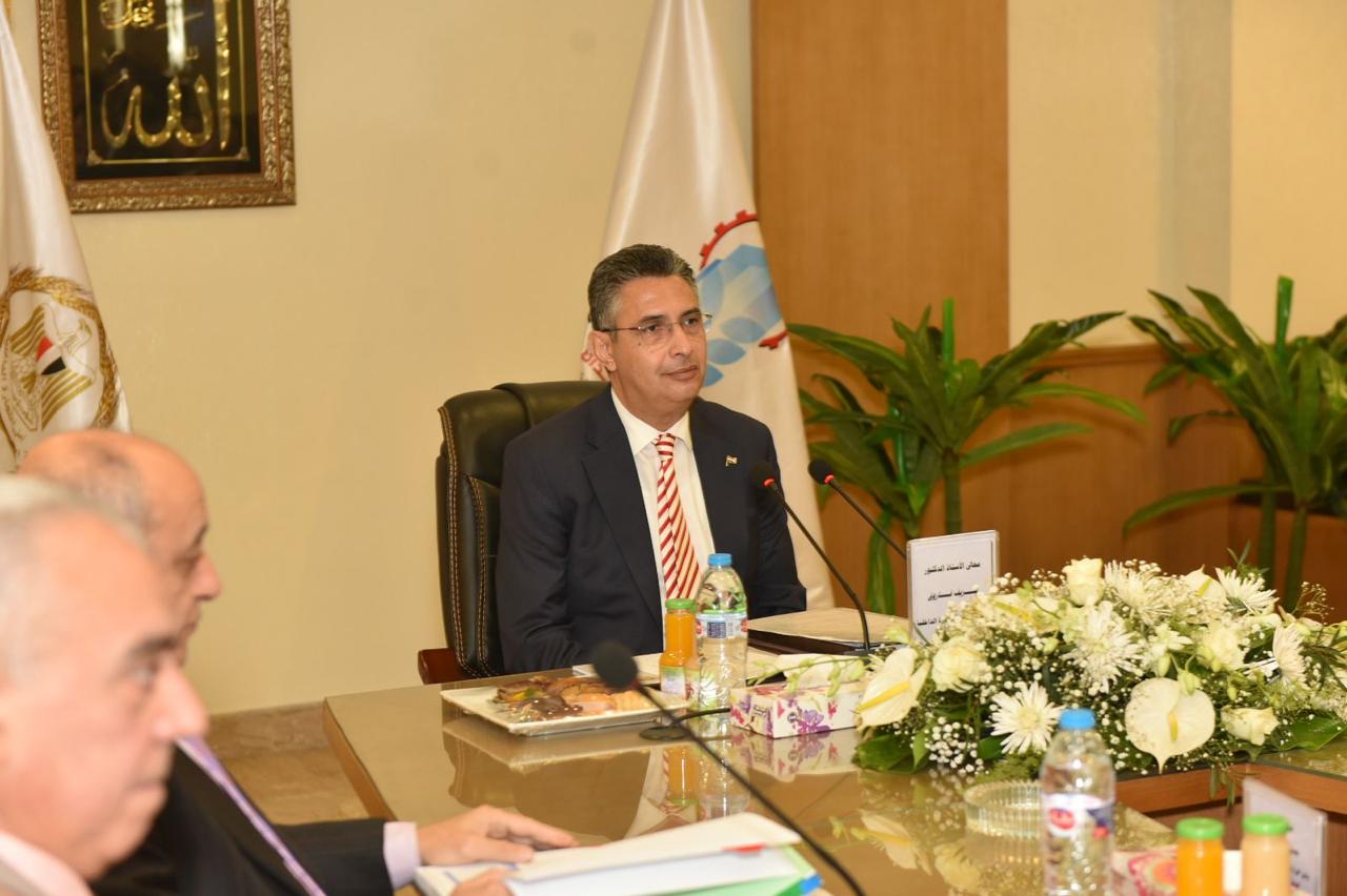 وزير التموين يترأس اجتماع الجمعية العامة للشركة القابضة للصناعات الغذائية