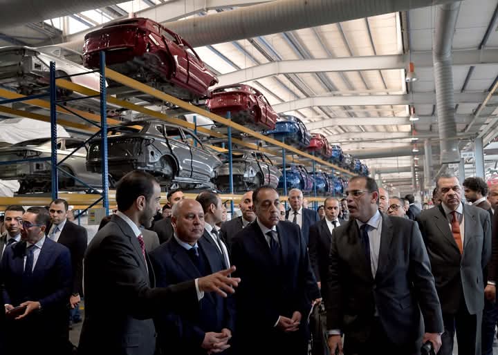 فهد الغانم: 45% نسبة التصنيع المحلي بخطوط تجميع السيارة جيلي