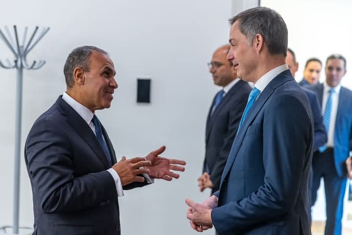 مصر تطالب بلجيكا بدعم اعتماد الشريحة الثانية من حزمة التمويل الأوروبية ب 4 مليار يورو