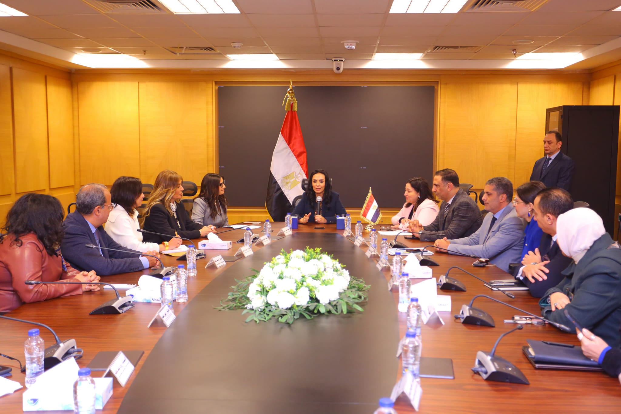 مؤسسة ساويرس للتنمية الاجتماعية تتعاون مع وزارة التضامن للتوسع في برنامج باب أمل