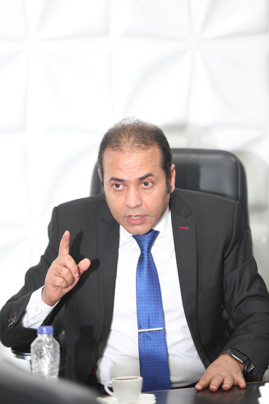 إيهاب سعيد: قرار حظر الأجهزة المهربة يساهم في استقرار السوق المصري