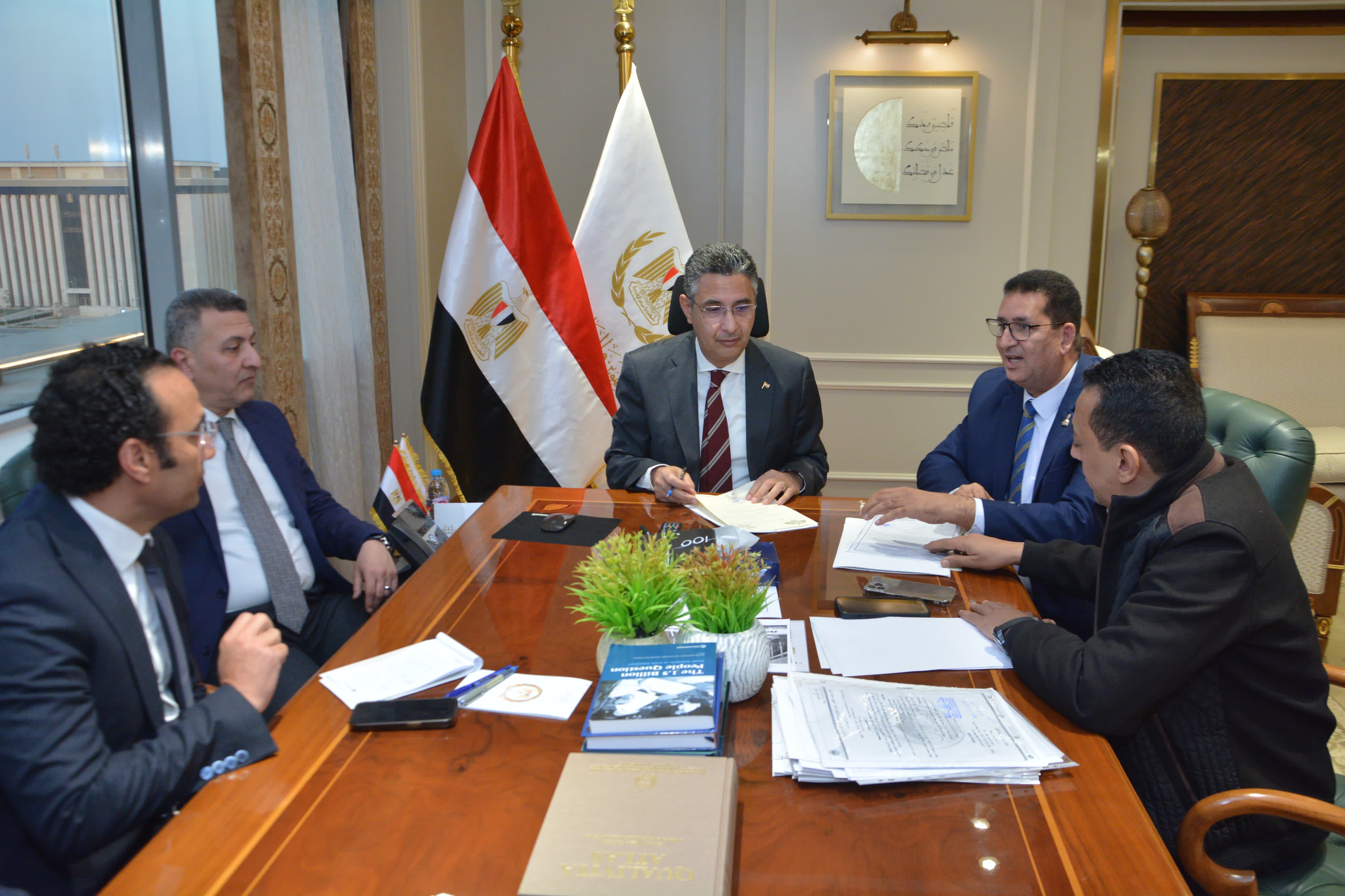 وزير التموين يستمع لمقترحات أعضاء مجلسي النواب والشيوخ حول توفير السلع للمواطنين