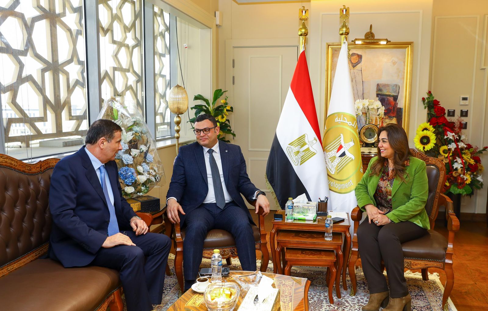 وزراء التنمية المحلية والإسكان والزراعة يتابعون مع المحافظين جهود التصدي للتعديات على الأراضي