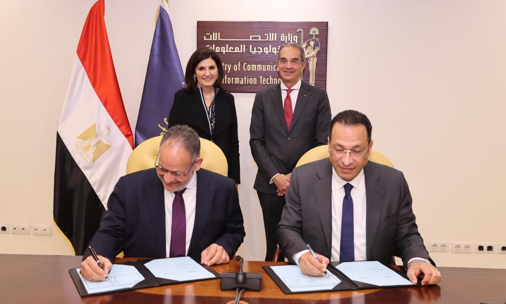 مذكرة تفاهم بين وزارة الاتصالات وشركة سيسكو لبناء القدرات الرقمية لعدد 250 ألف متدرب