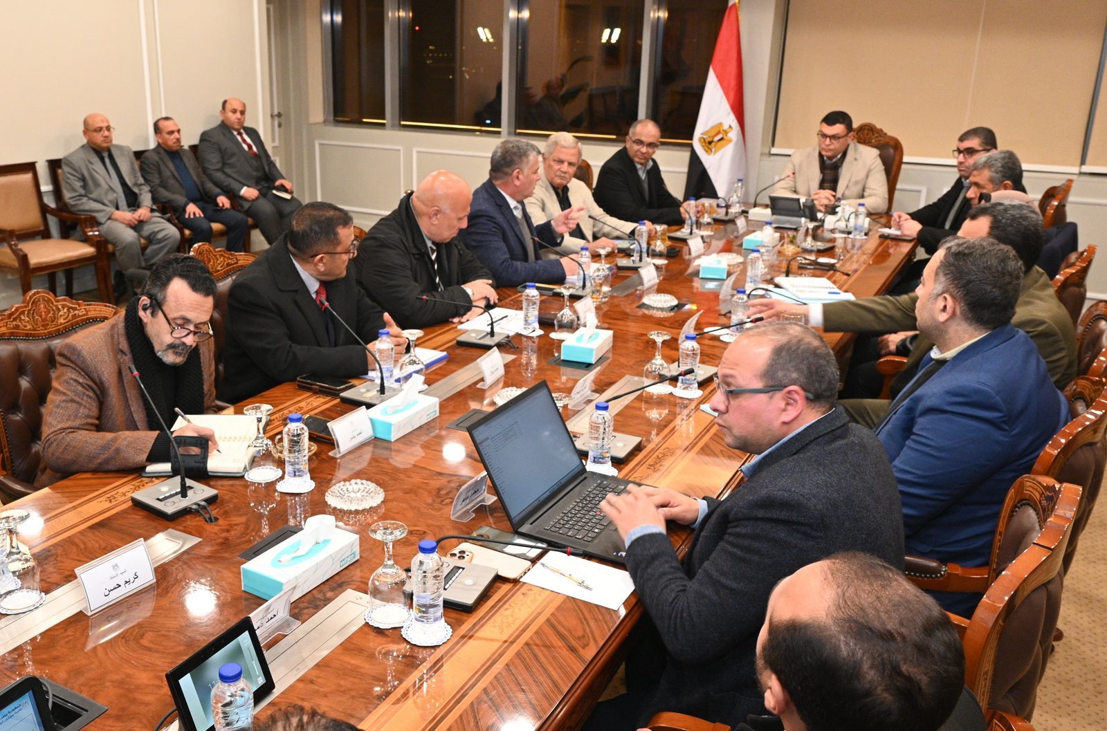 وزير الإسكان يتابع موقف المشروعات التي يتم تنفيذها ضمن المبادرة الرئاسية "حياة كريمة"