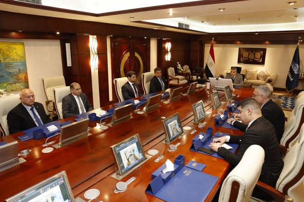 MSC awaits Suez Canal stability, avoids Cape route