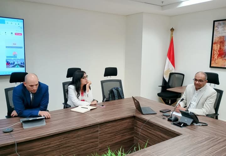 الإسكان تبحث مع البنك الدولي التعاون المستقبلي في مشروعات المرافق