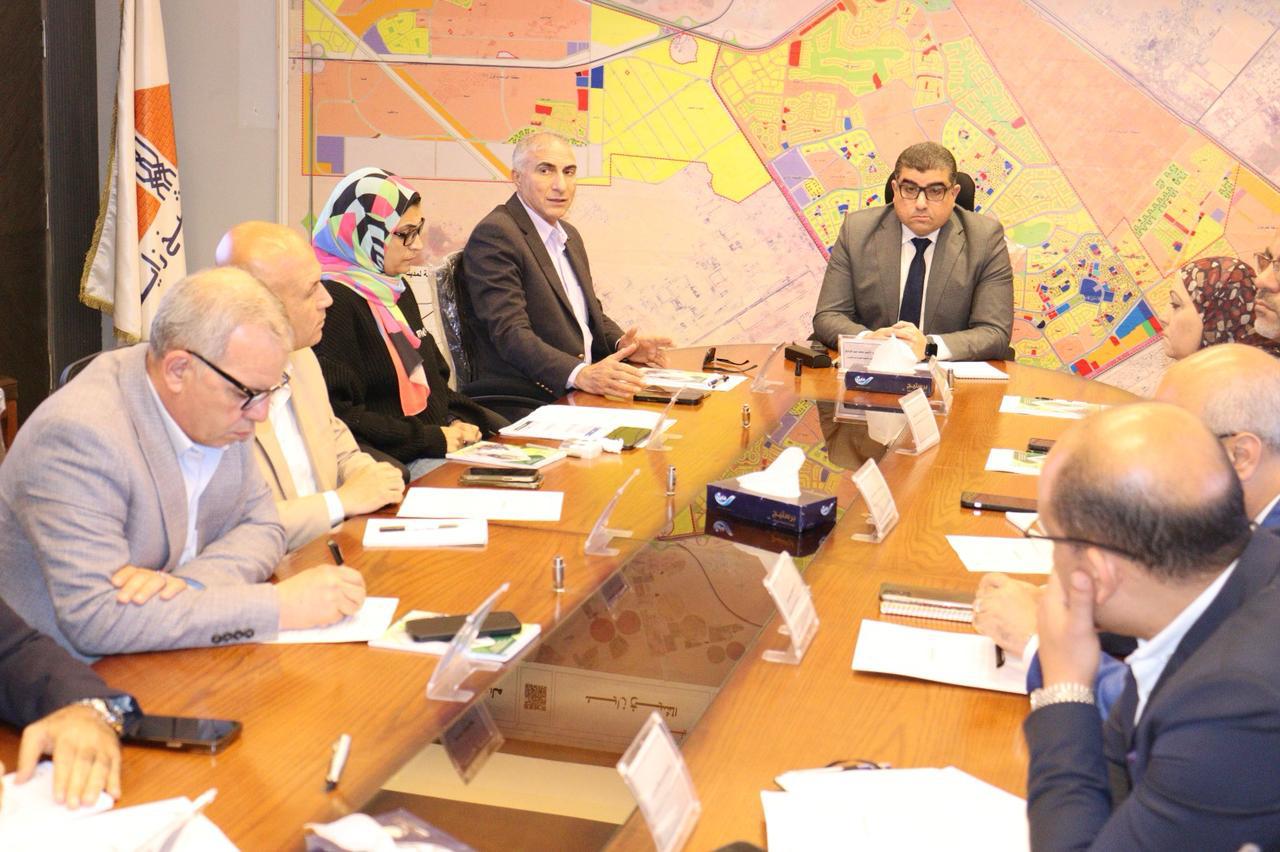 "الإسكان": الوحدة المركزية للسياسات تعقد اجتماعا لمتابعة تنفيذ برامج التقنين وتحفيز الاستثمار في المدن الجديدة