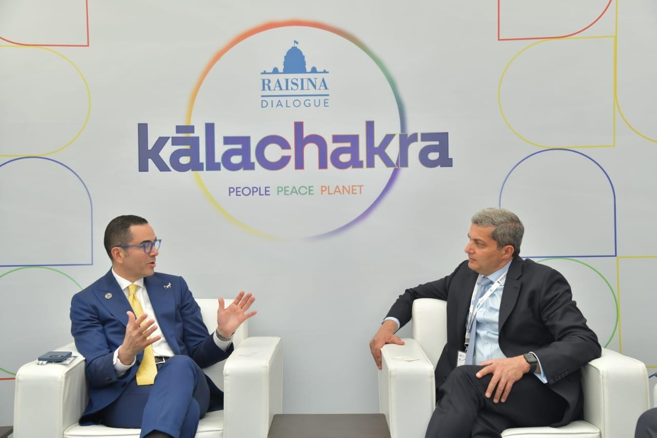 موانيء دبي تستعرض خططها للتوسع في السوق المصرية خلال المرحلة المقبلة