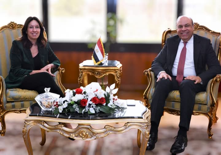 تعاون بين مصر ومطارات أبوظبي في مجال تطوير المطارات