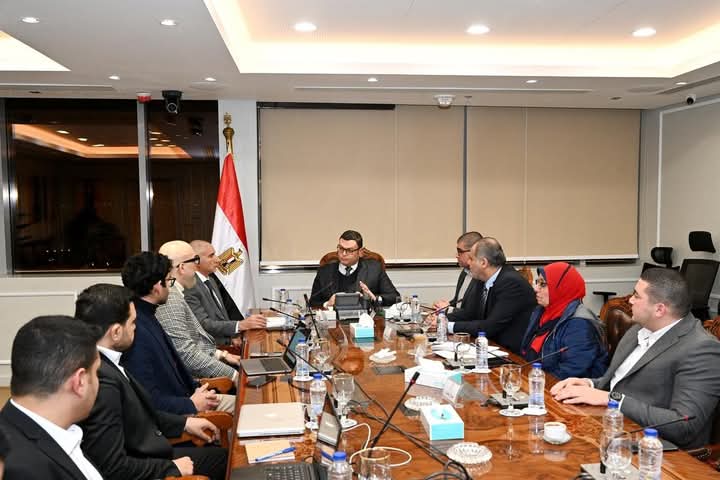 وزير الإسكان يبحث فرص التعاون مع منصة مصر العقارية