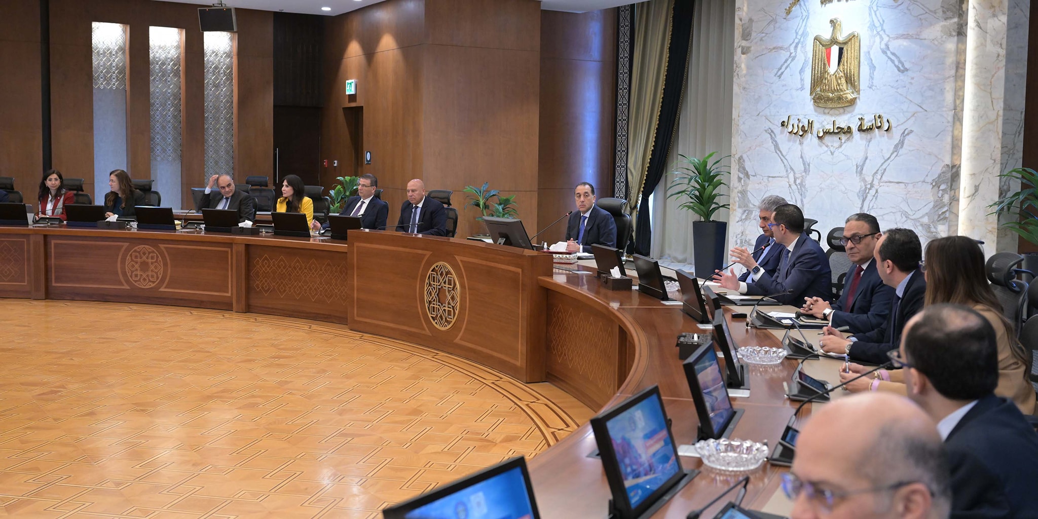 الحكومة تعرض برنامج المساندة التصديرية على المصدرين في صورته النهائية للتوافق