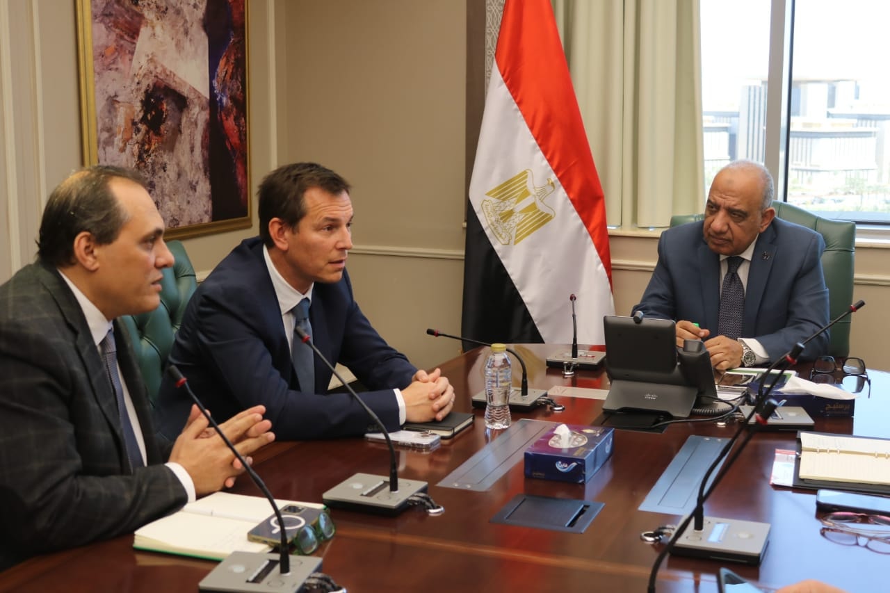 Electricity Ministry, Schneider Electric collaborate on network improvements