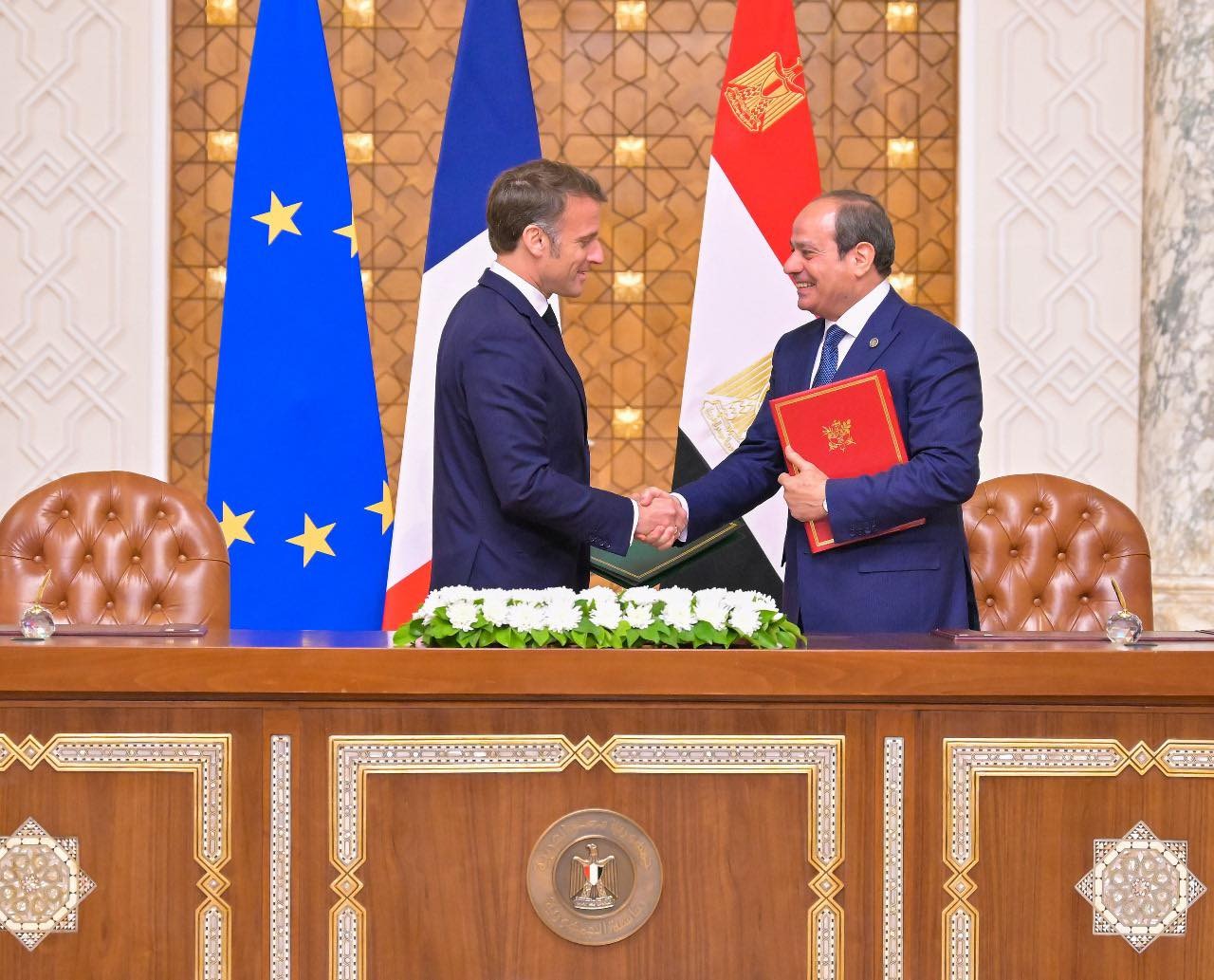 شراكة و12اتفاقية اقتصادية بين مصر وفرنسا .. والسيسي : نتطلع لصرف الشريحة الأوروبية