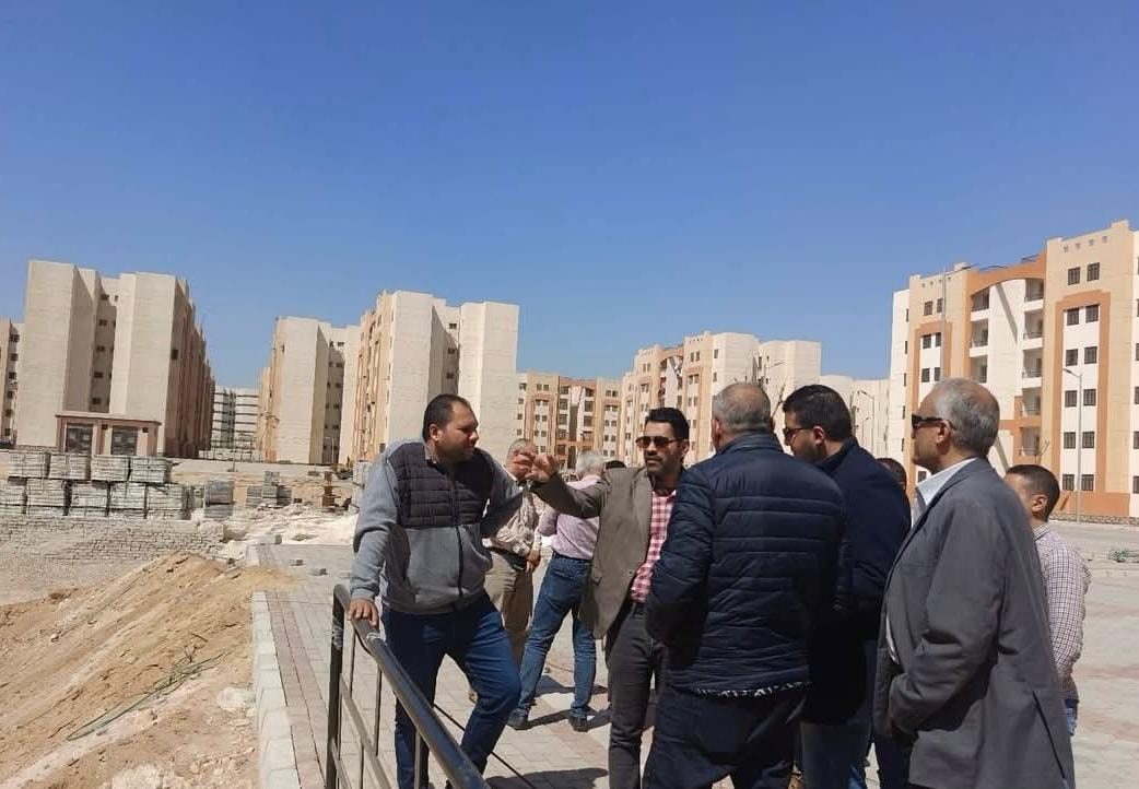 الشربيني يتابع موقف تنفيذ وحدات سكن لكل المصريين العبور الجديدة