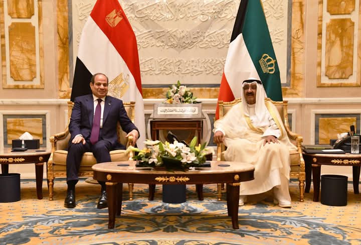 أمير الكويت: زيارة الرئيس السيسي فرصة لتعزيز التعاون في المجالات الاقتصادية والاستثمارية