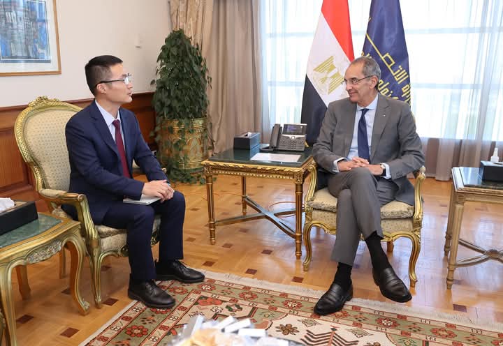 Huawei expands its investments in Egypt