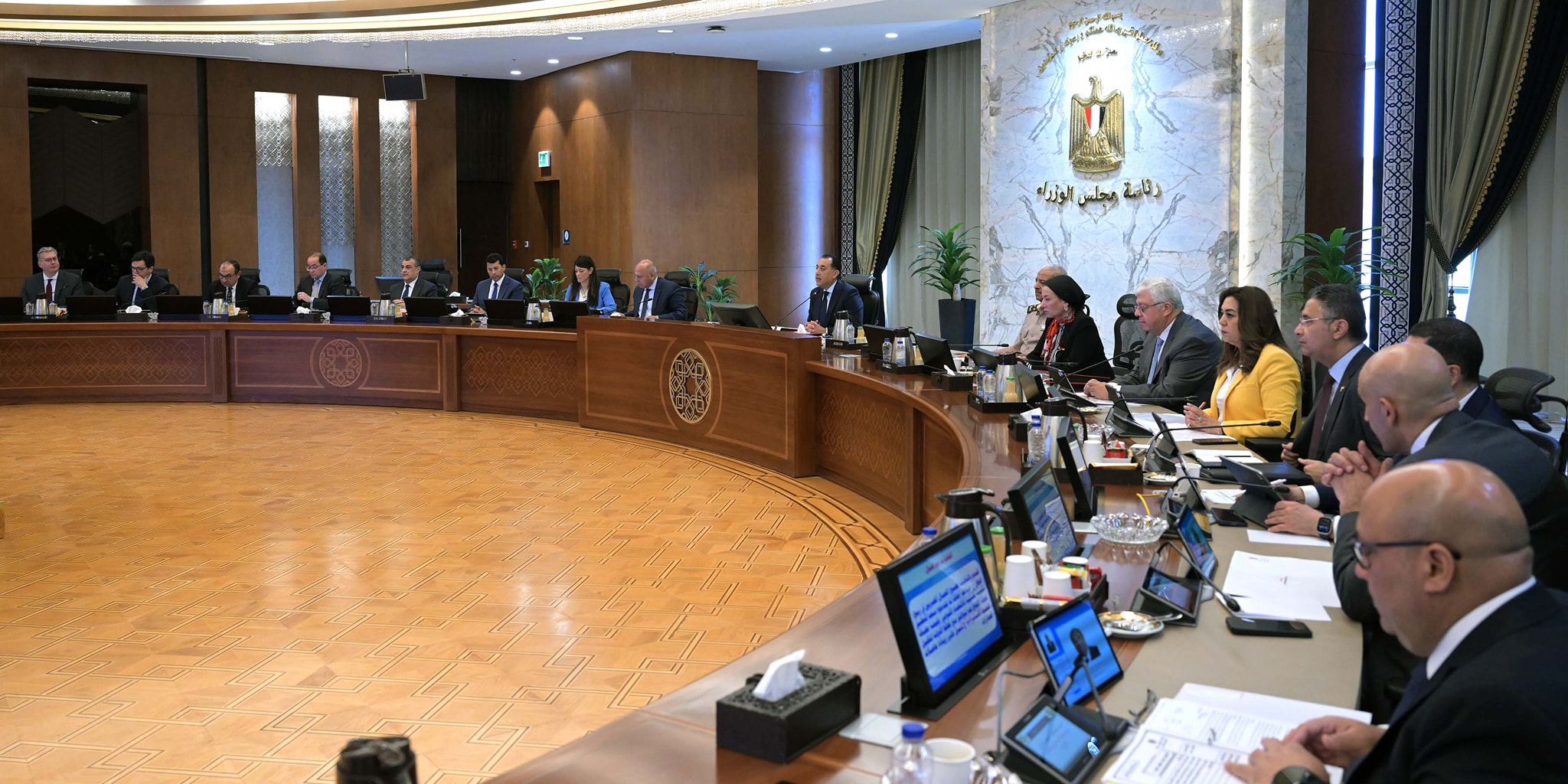 Cabinet approves draft law on allowances, incentives