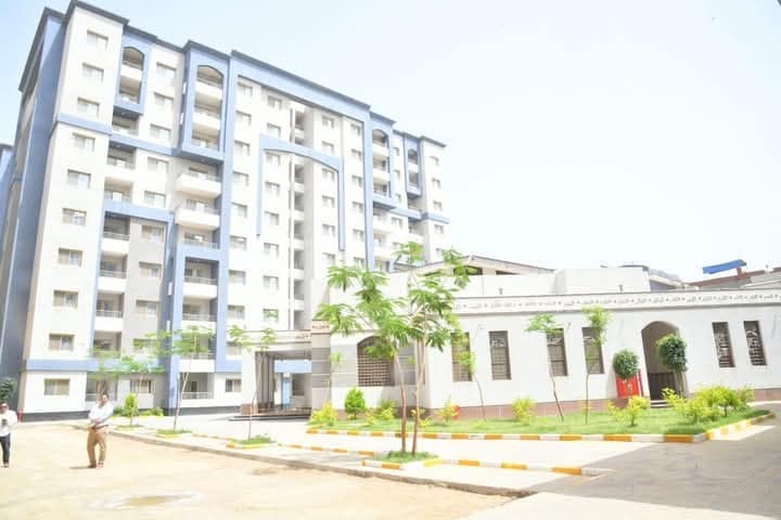 PM Madbouly inspects low-income housing project in Tanta's El Agizi