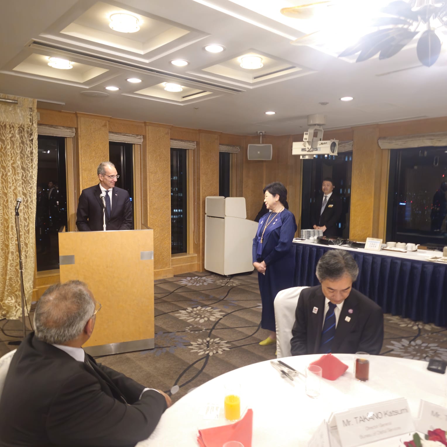 طلعت: إنشاء مركز إمحوتب للإبداع والتطوير فى مدينة المعرفة كمركز ابتكار متخصص فى دعم الشركات الناشئة