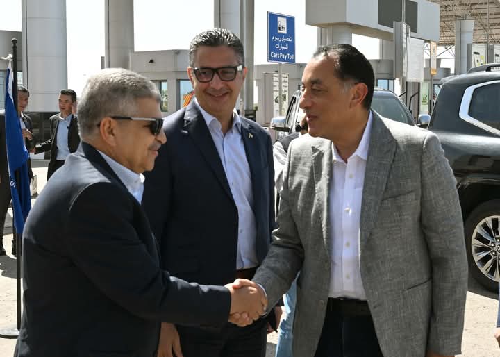 PM Madbouly visits SCCT at East Port Said