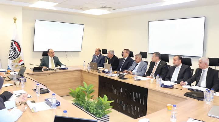 نمو صافي أرباح شركات القابضة الأدوية 126% في أول 9 أشهر من العام المالي