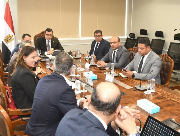 الإسكان تبحث مع شركة ذا بينش العالمية التعاون لجذب المستثمرين في مجال الفندقة