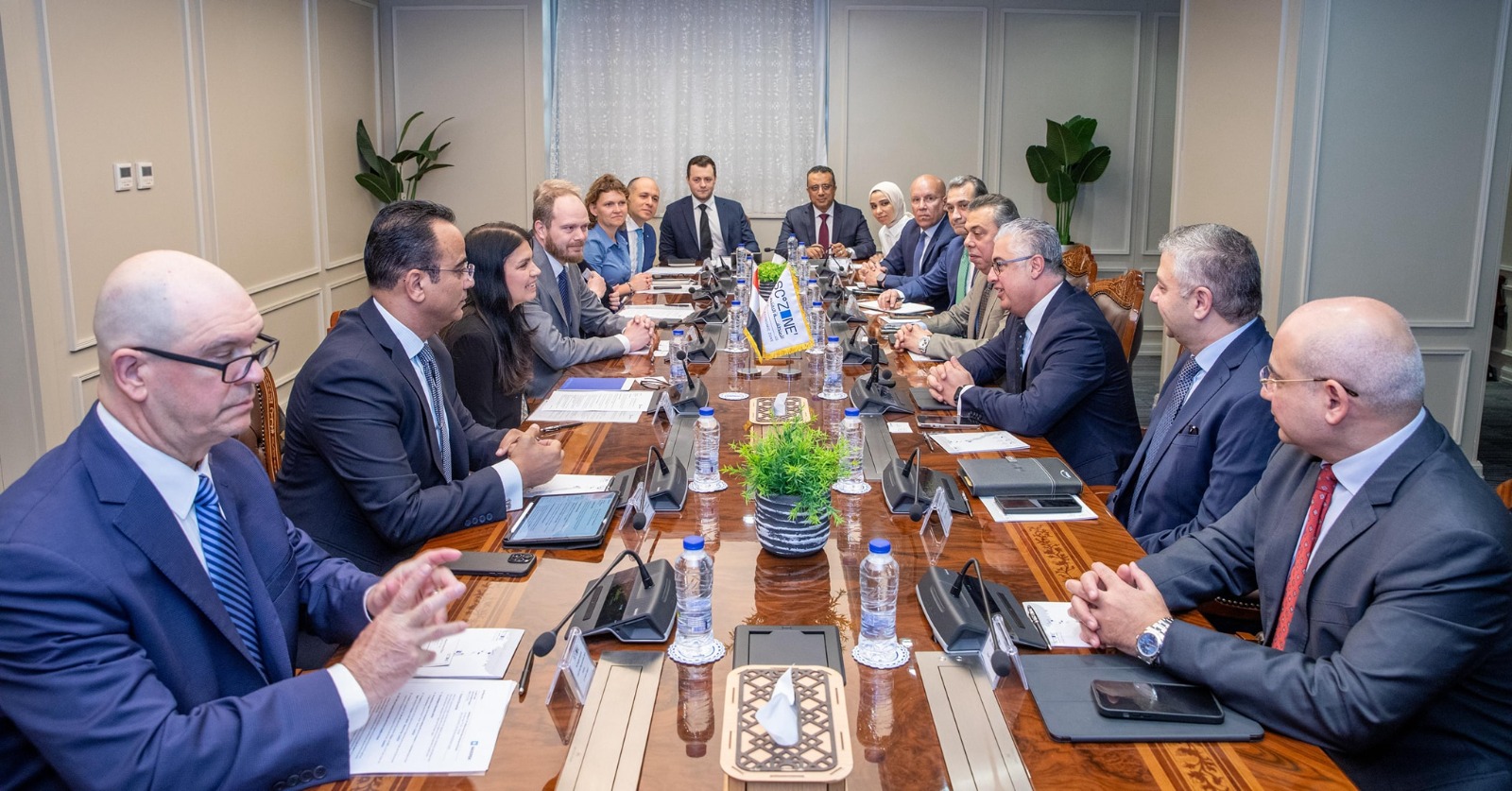 Suez Canal Economic Zone to enhance cooperation with MAERSK