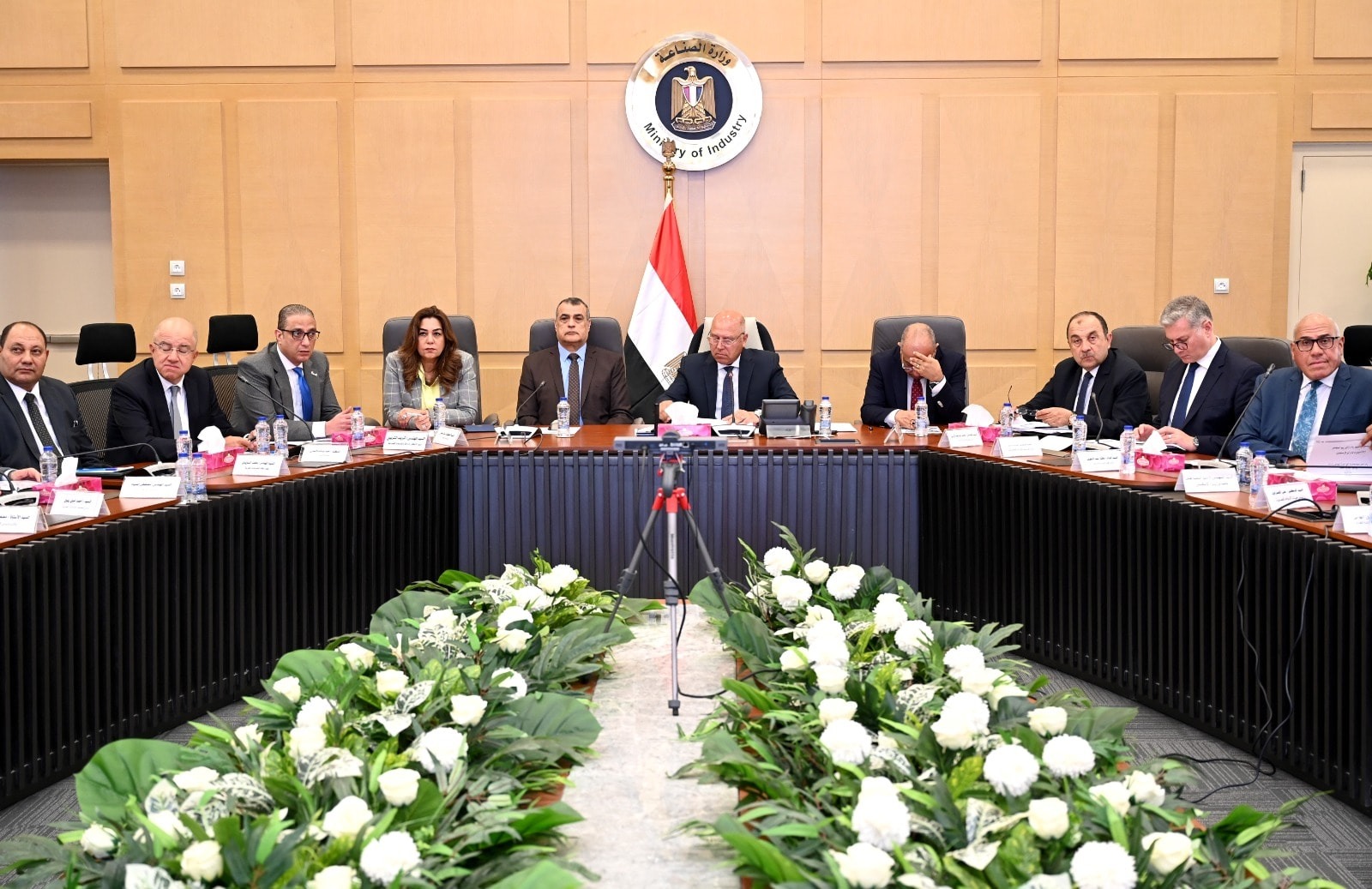 تعليمات للمستوردين بتوحيد استخدام البروتوكول الأوروبي في شحن السيارات