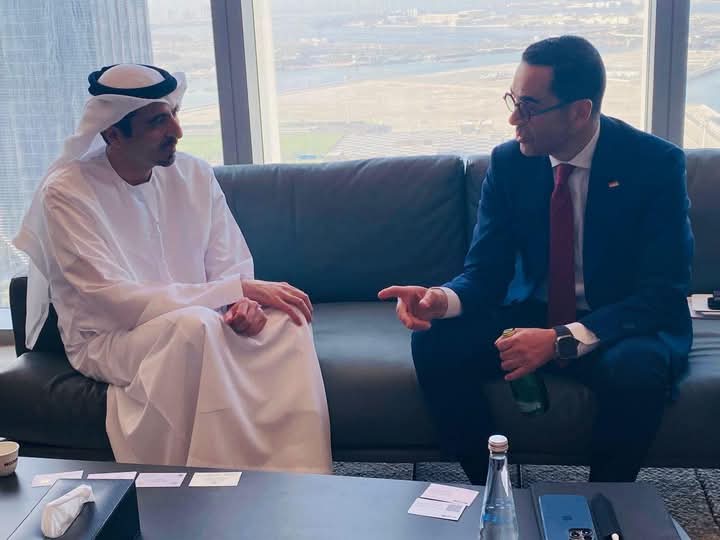وزير الاستثمار يبحث مع شركة مدن الإماراتية تطورات مشروع رأس الحكمة