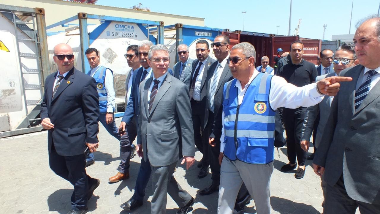 رئيس مصلحة الجمارك : خفض زمن الإفراج الجمركي إلى يومين فقط بنهاية العام