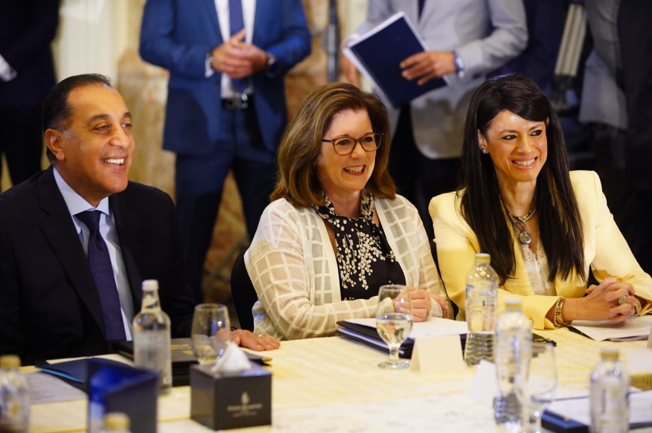 رانيا المشاط أمام المنتدى المصري الأمريكي : التحول الأخضر فرصة حقيقية للاستثمار والتوظيف والتصدير